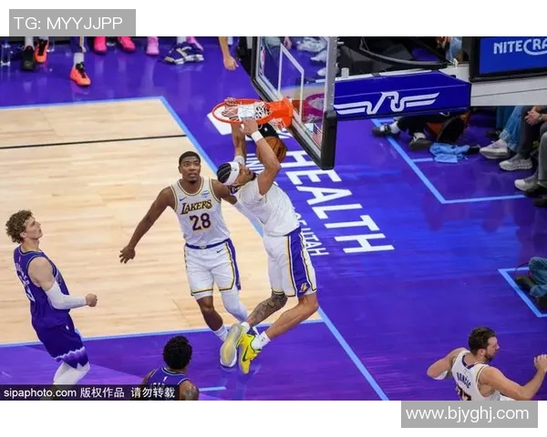 詹姆斯因左膝内侧副韧带扭伤缺席2023年MetGala盛典引发关注 詹姆斯因左膝内侧副韧带扭伤缺席2023年MetGala盛典引发关注